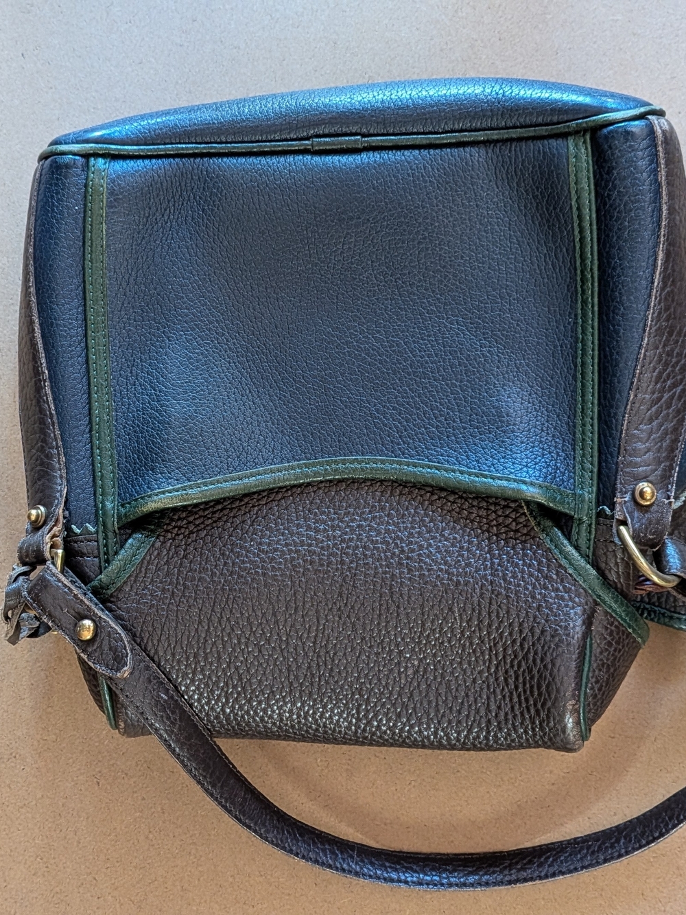 Dooney & Bourke Pebbled Blue Leather Saddle Bag with Green Trim - Picture 2 of 9